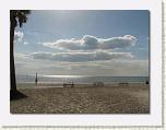 Beach 02 * 612 x 461 * (38KB)